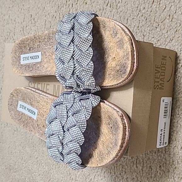 Steve Madden Derya-R Sandals - Picture 3 of 4